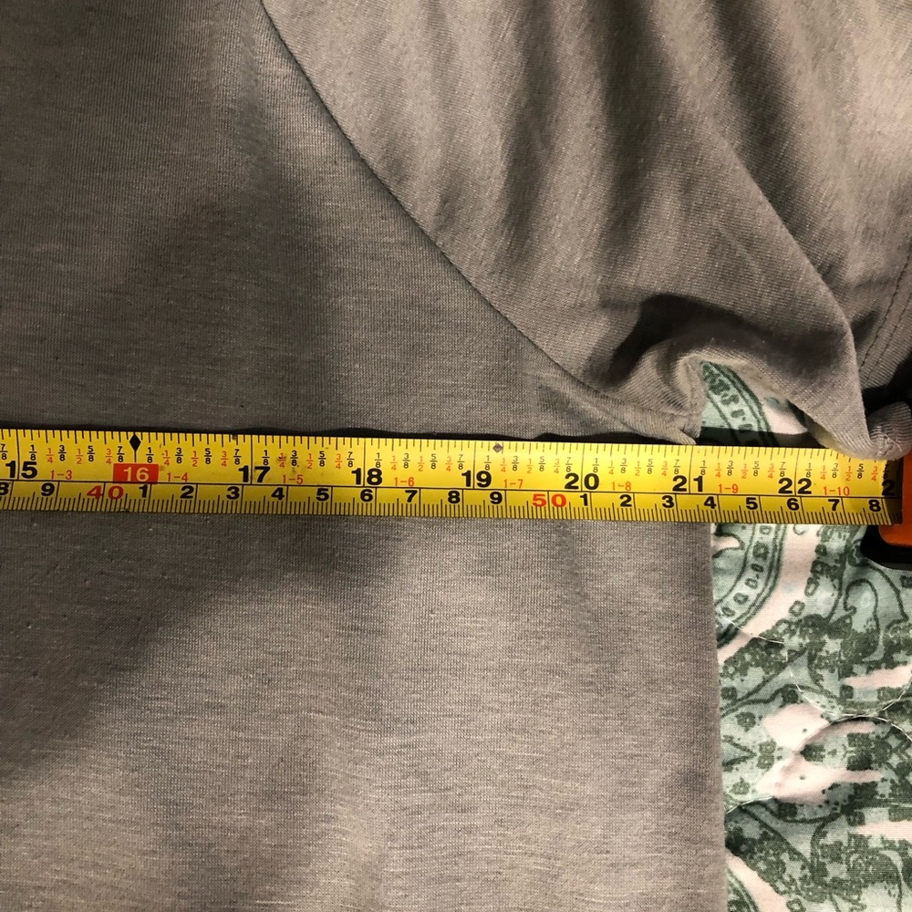BALANCE COLLECTION ROUND NECK TEE - Picture 7 of 10